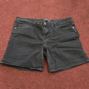 RED BLUE DENIM Shorts